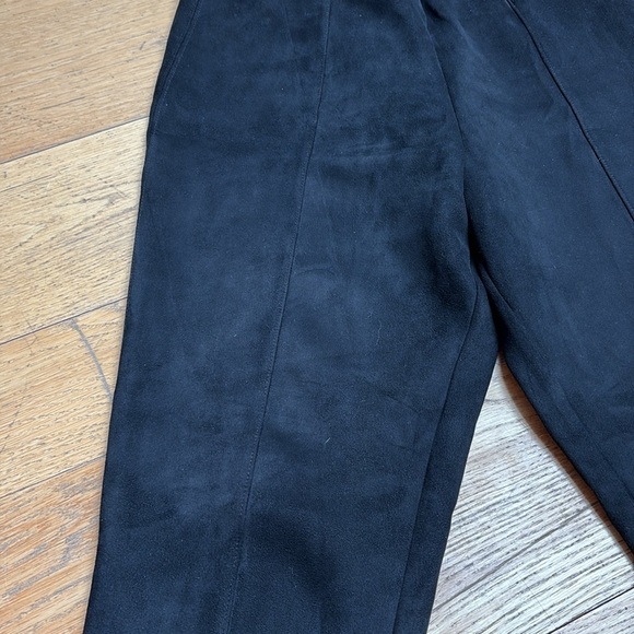 Zeza B Faux Suede Leggings. Size L - Picture 2 of 8